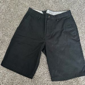 Men’s black Volcom shorts, size 32